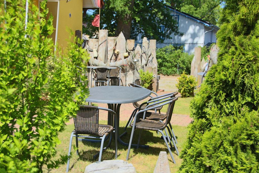 Ferienwohnungen Fruendt Prerow Ngoại thất bức ảnh